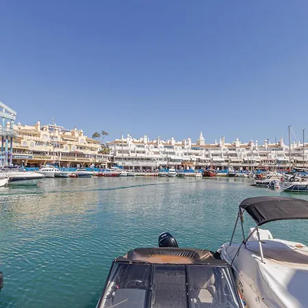 Apartment Puerto Marina